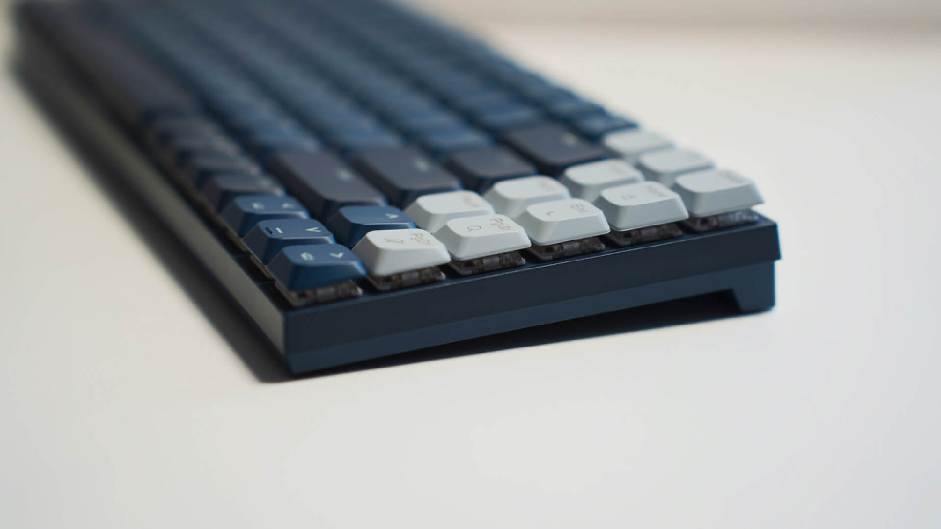 绿联蓝牙双模矮轴机械键盘,绿联矮茶轴键盘测评