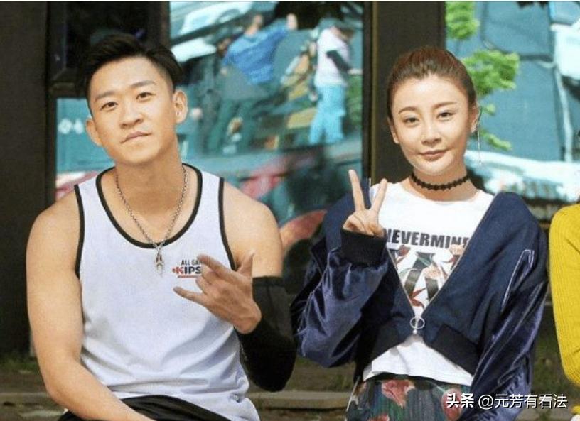 曹云金和郭德纲意外同框,曹云金离开德云社在台上谈郭德纲