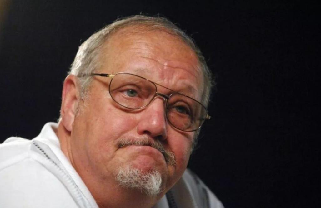 美国人安德鲁：2美元中3.14亿，晚年却说：当初撕掉彩票就好了