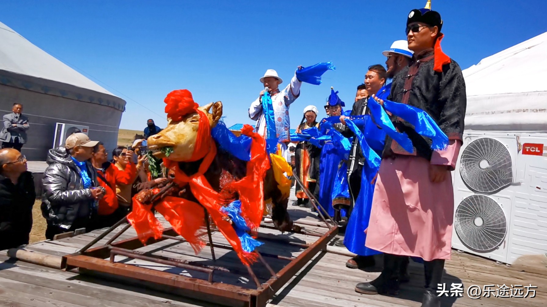 呼伦贝尔烤全羊烤全牛,呼伦贝尔大草原烤全羊