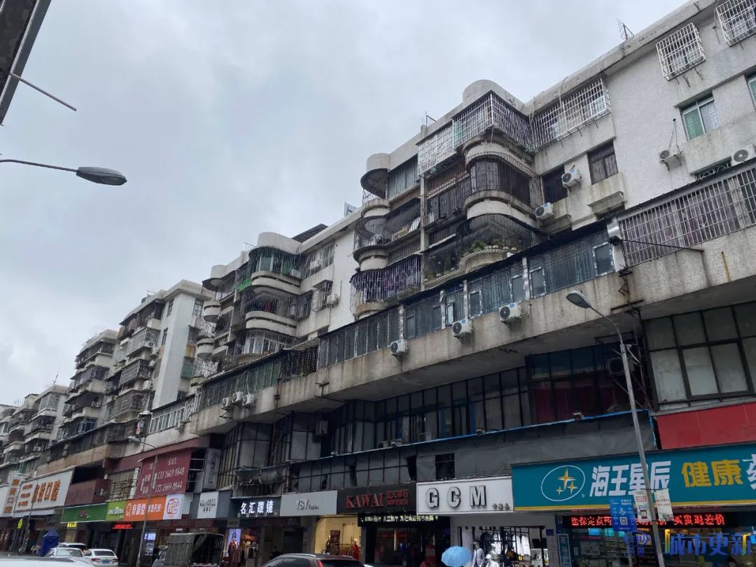 看看洛溪新城03年的样子,洛溪新城房价升值潜力