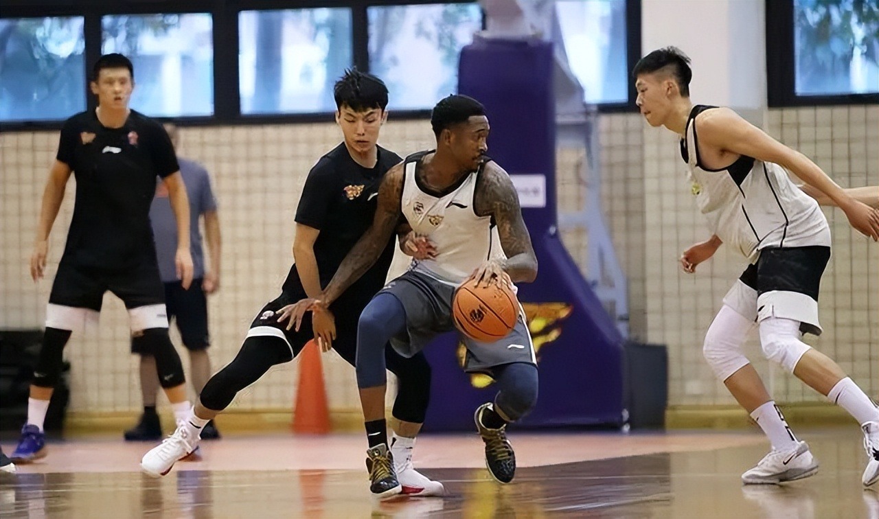 宏远朱芳雨新消息,广东宏远队队员名单任骏飞