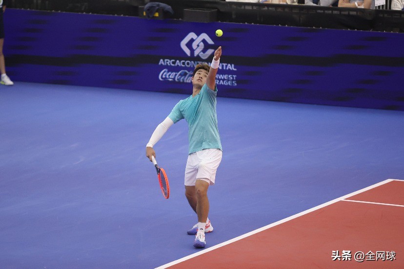 吴易昺首次打入atp决赛就赢得冠军,吴易昺连夺三站atp网赛冠军