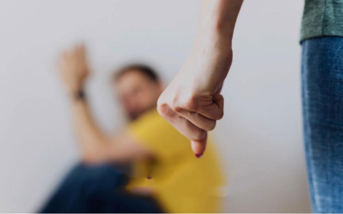 四川雇凶杀人被骗,四川雇凶杀妻案丈夫获刑6年