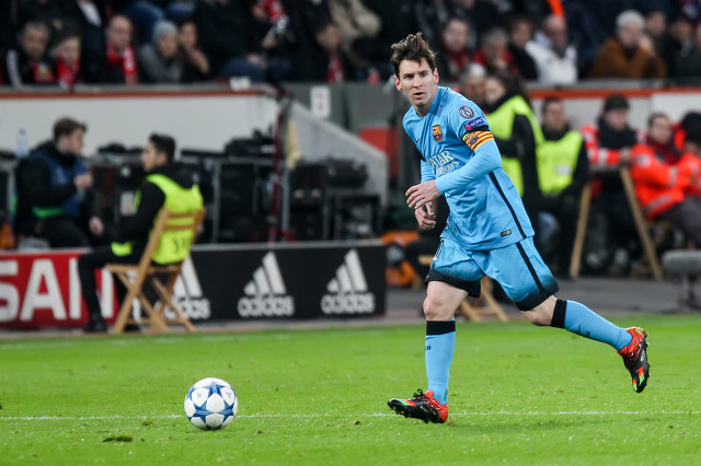 姆巴佩对比19岁梅西,23岁的姆巴佩和梅西数据对比