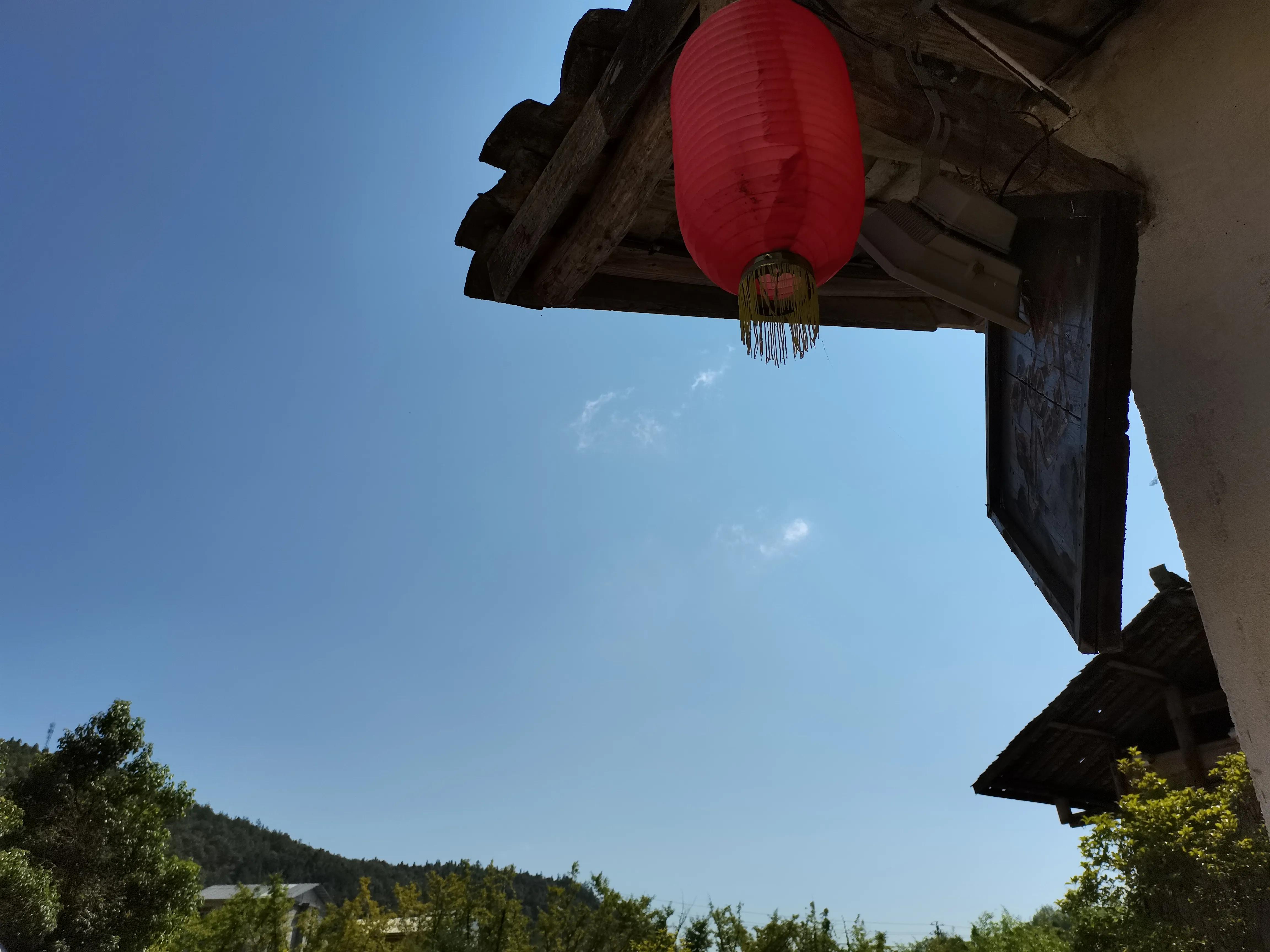 百岁外婆仙逝追悼词,百岁外婆看到外孙笑出表情包