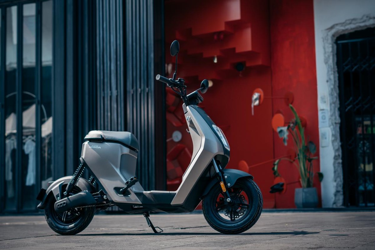 最新款新大洲本田s07测评,新大洲本田s07是摩托车吗