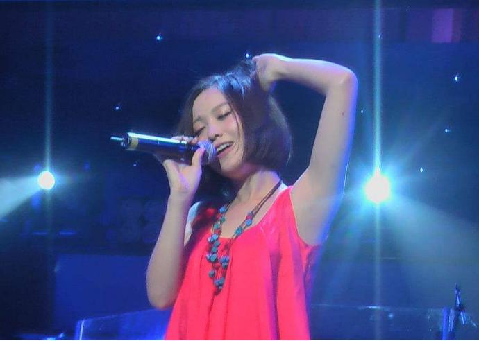 姚贝娜眼角膜捐献全纪录,姚贝娜拒绝化疗了吗