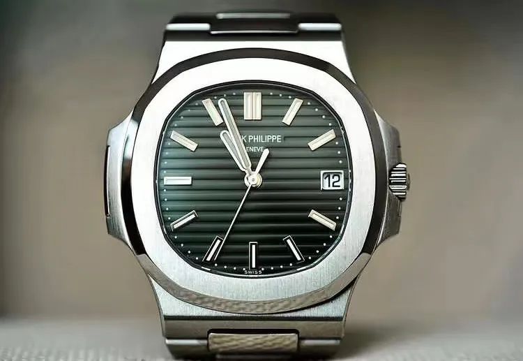 二手表7折回收靠谱吗,二手表几折回收划算