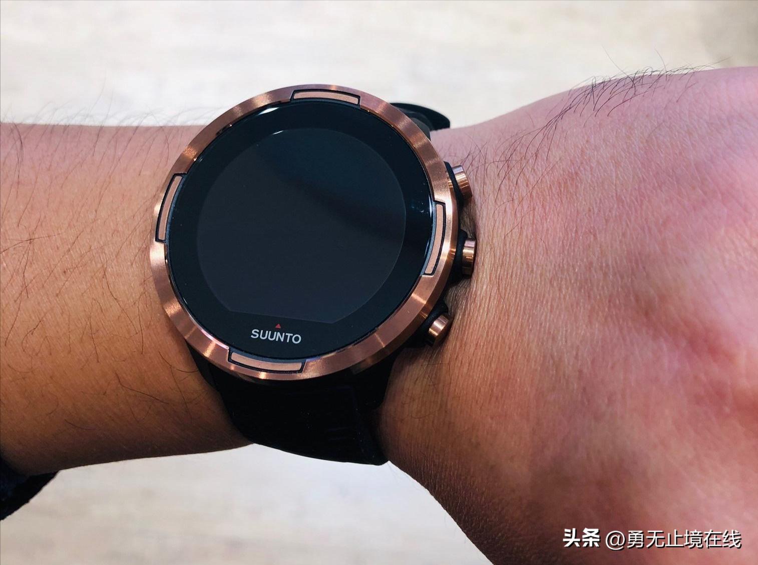 市面上哪款智能手表值得购买 (智能手表哪一款值得购买)