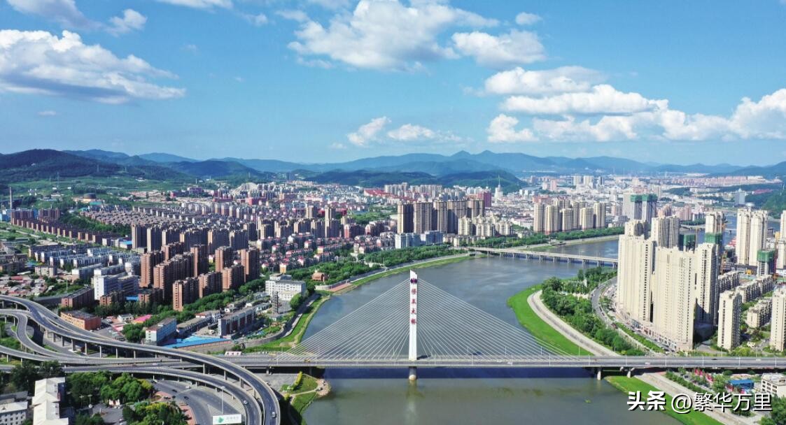 辽宁哪几个县市划给了吉林省,辽宁省和吉林省的交界城市