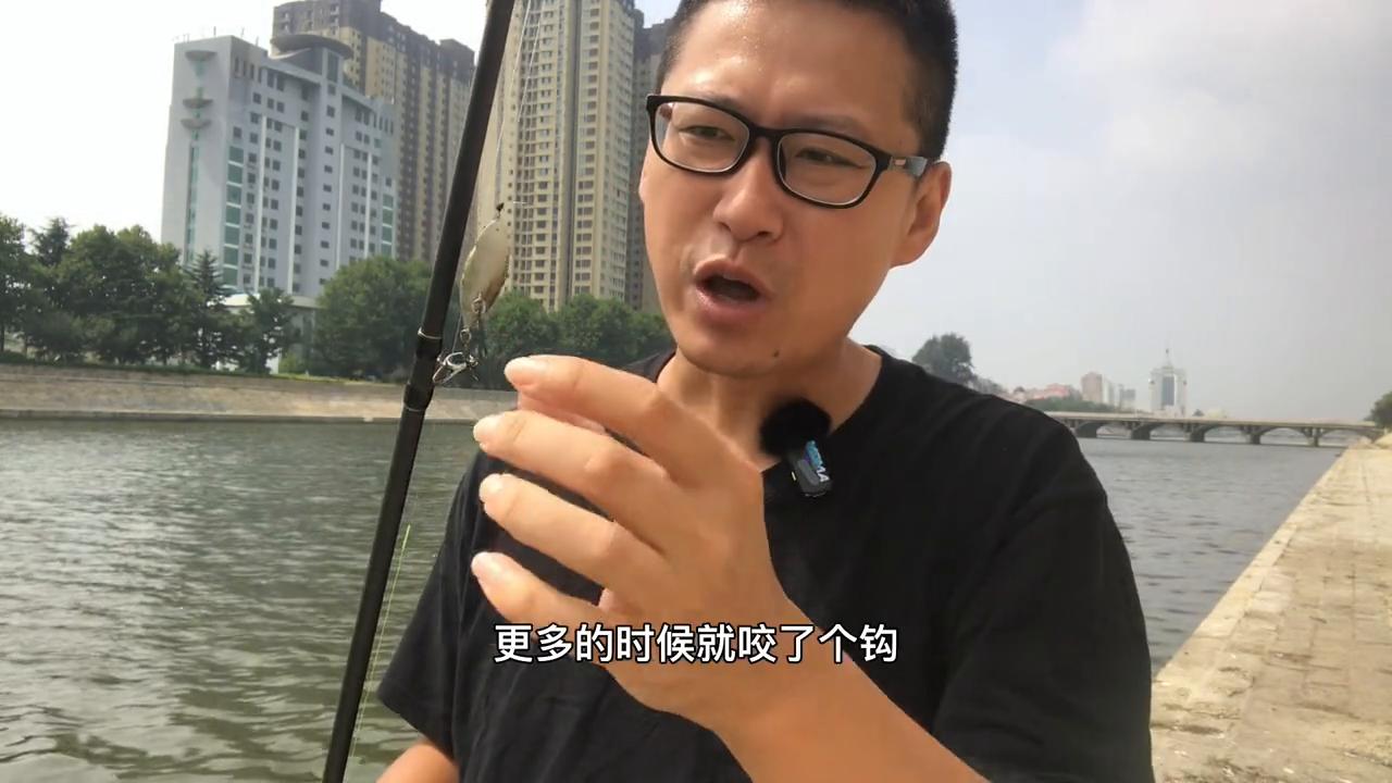 路亚用VIB如何不跑鱼#2023dou来钓鱼