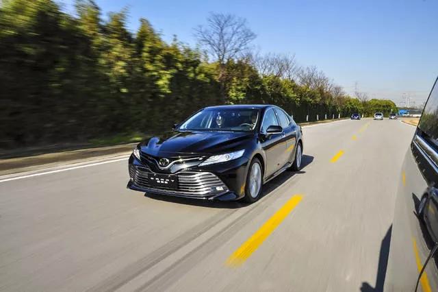 第八代凯美瑞动力组合,第八代凯美瑞多功能