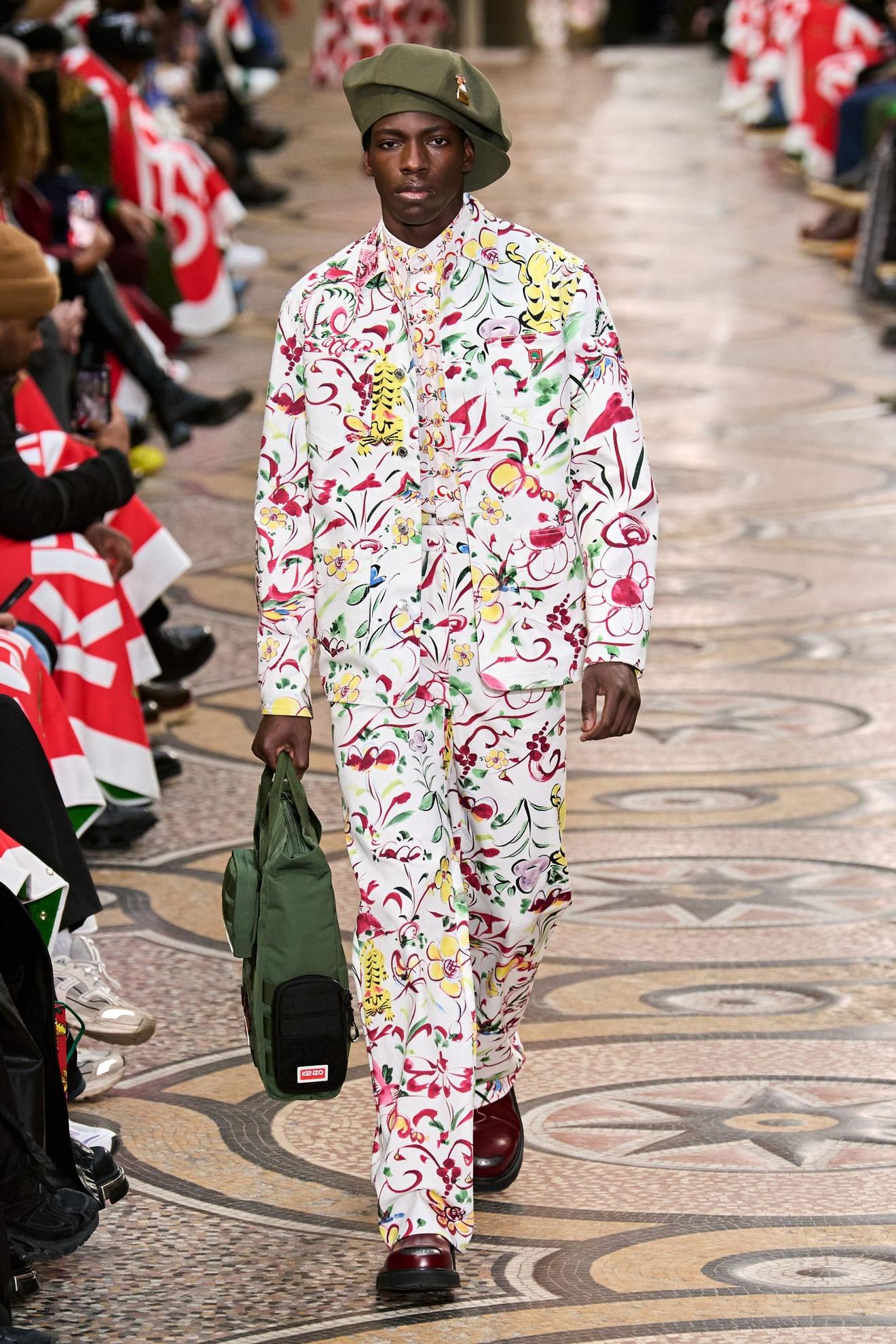 NIGO秀场夹克即将开售，原来这才是他在KENZO的首个胶囊系列…