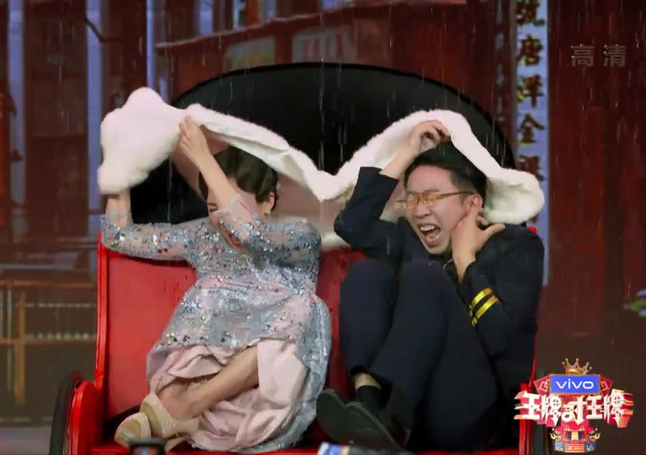 43岁的章子怡图片,章子怡怎么评价关晓彤