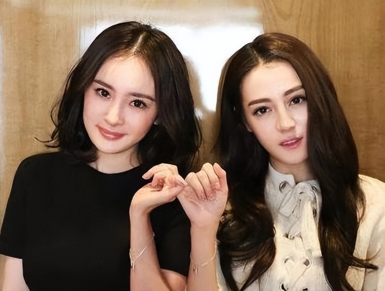 “金鹰女神”迪丽热巴:靠杨幂爆红,工作四年无休,沦为无戏可拍