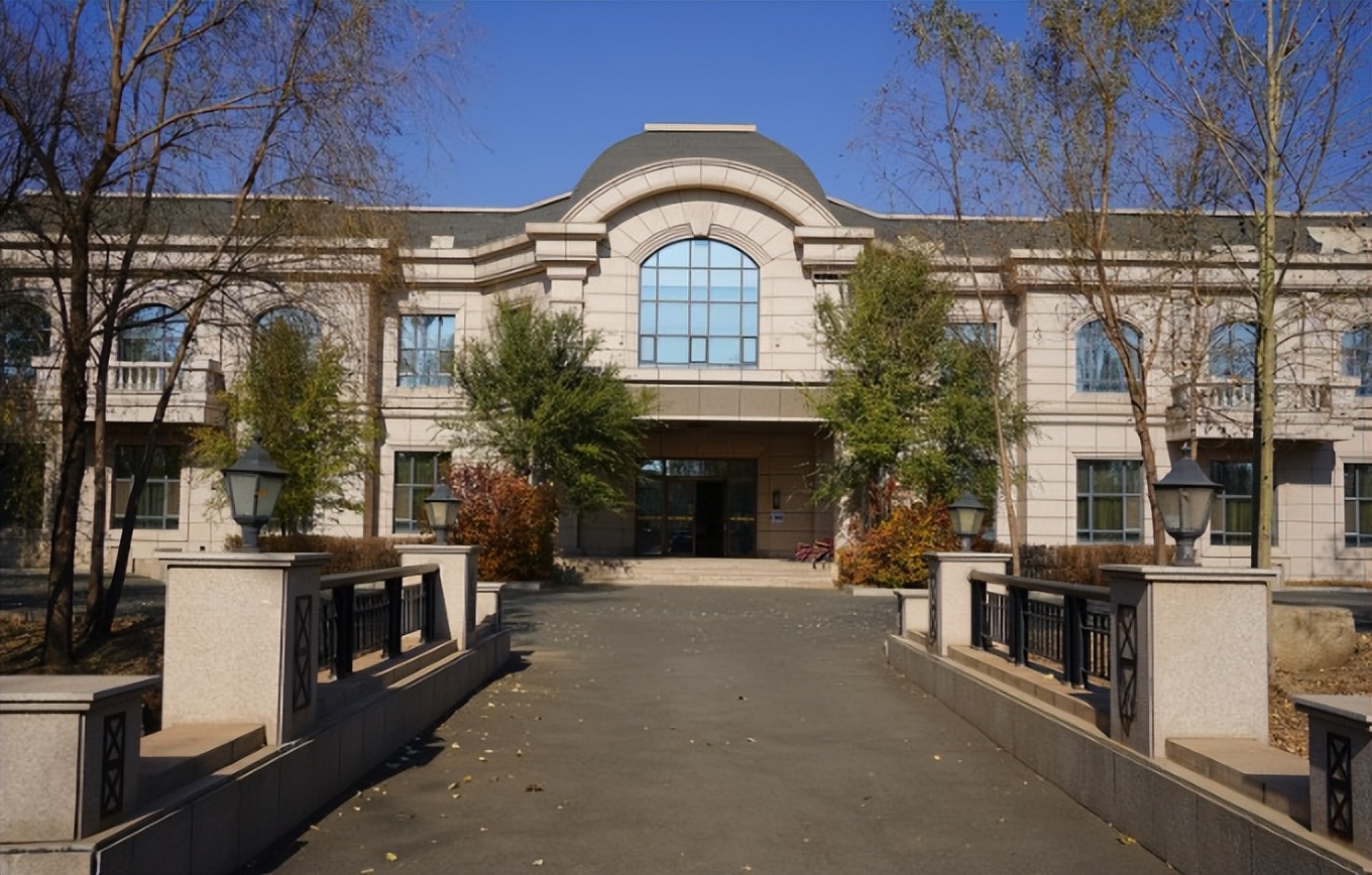 固铂htt和hts哪个更适合越野,固铂hts越野