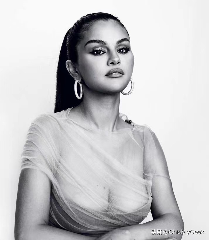 赛琳娜戈麦斯官宣新恋情,赛琳娜戈麦斯精致打扮出席