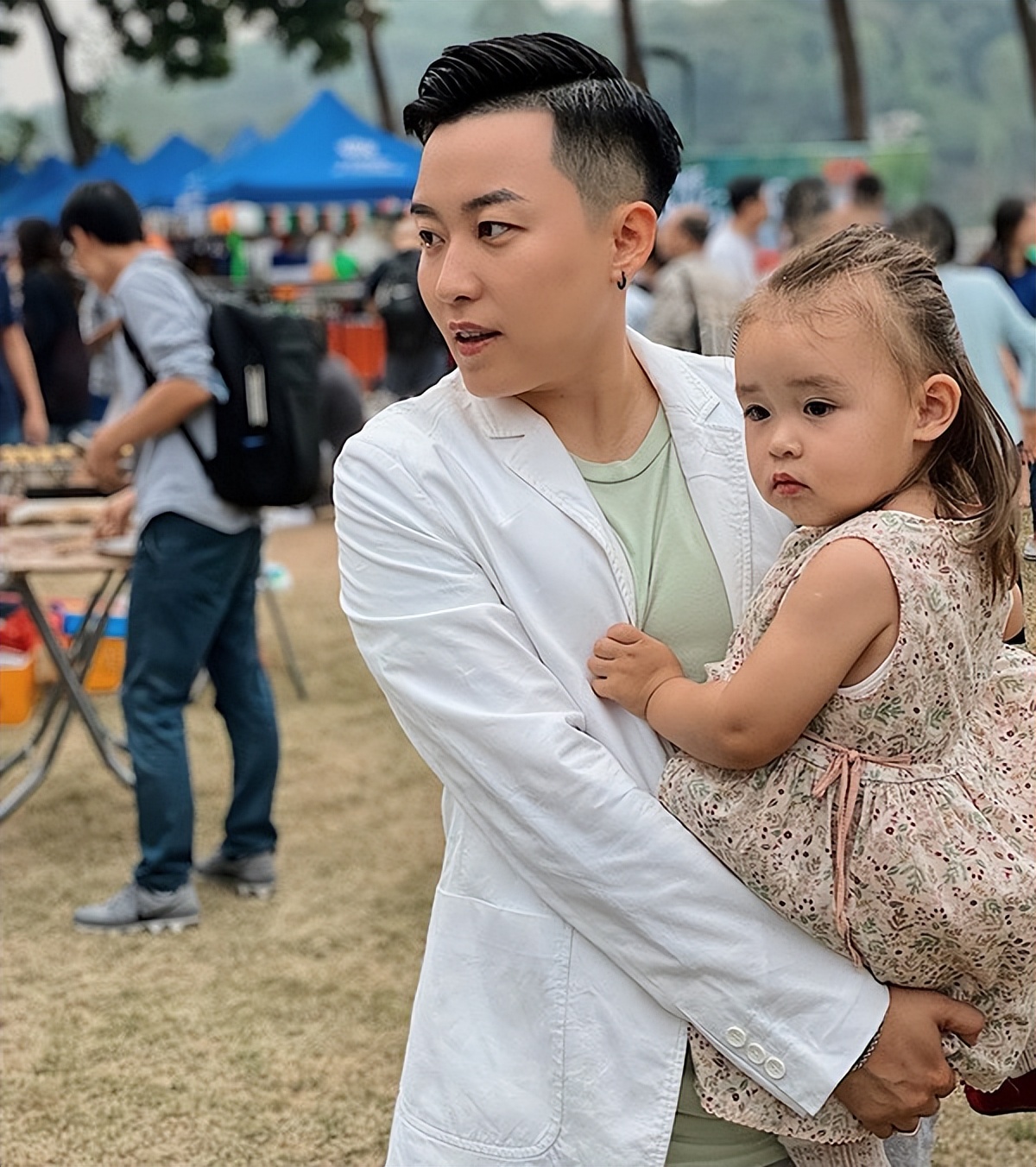 叶海洋精子捐献者毕业于哪所大学,叶海洋全家近况