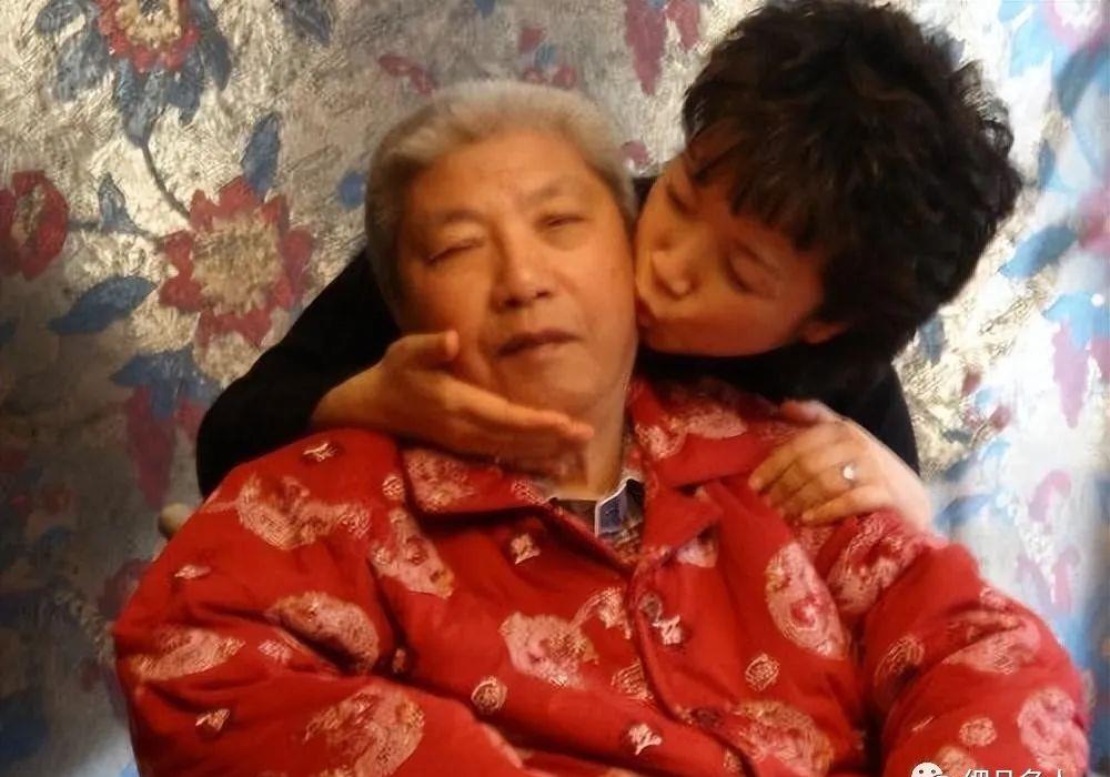 黄薇和蔡国庆是什么关系,黄薇蔡国庆