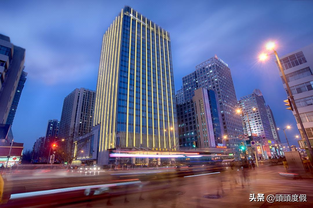 济南看趵突泉最好的酒店,课本里的趵突泉一城山色半城湖