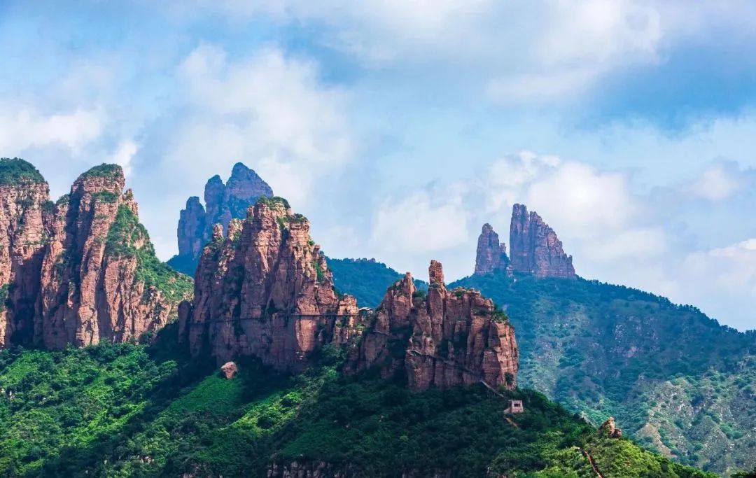 在东太行，与沧海桑田合个照