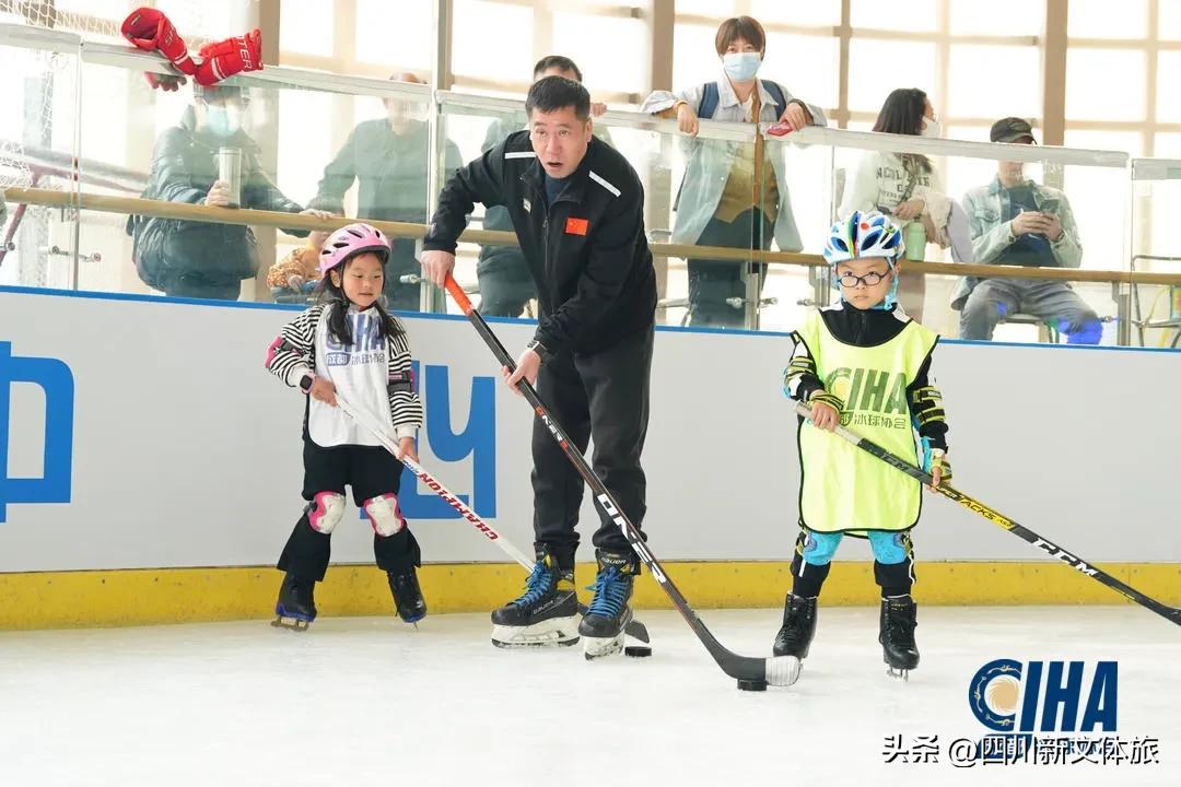 成都青少年夏令营训练营,成都青少年篮球训练营推荐
