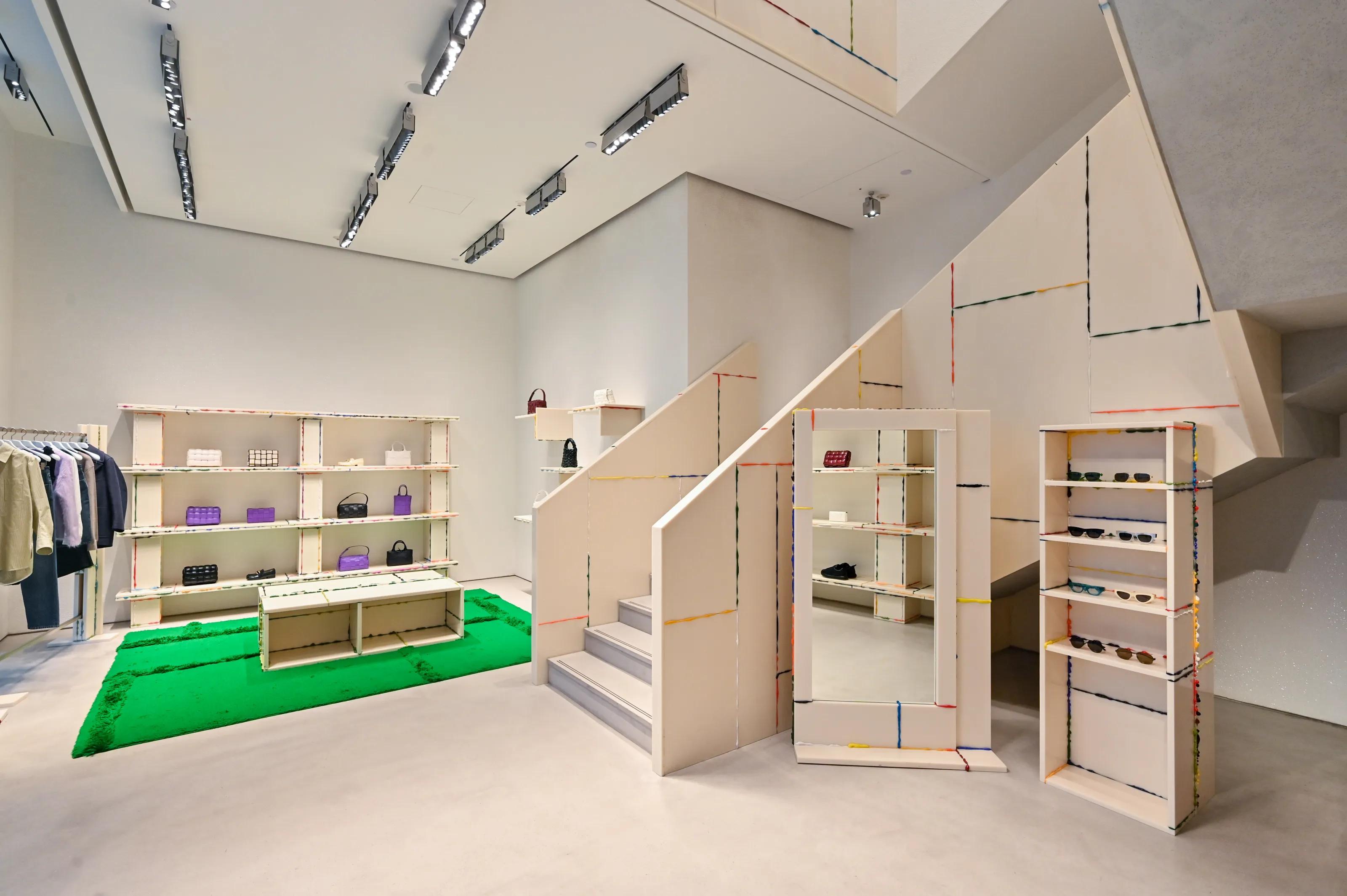 成都太古里nbgrey概念店,bottegaveneta成都太古里