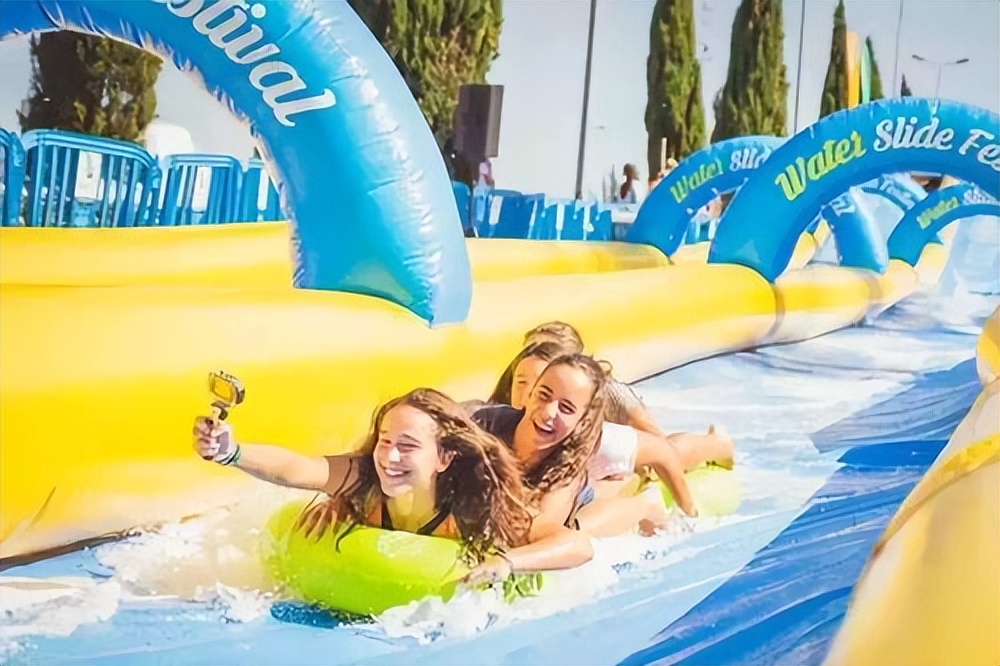 水上滑梯十大危险事件,盘点水上滑梯死亡事件真实画面