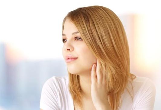 女生阴毛发黄是什么情况，是不是得了什么病？