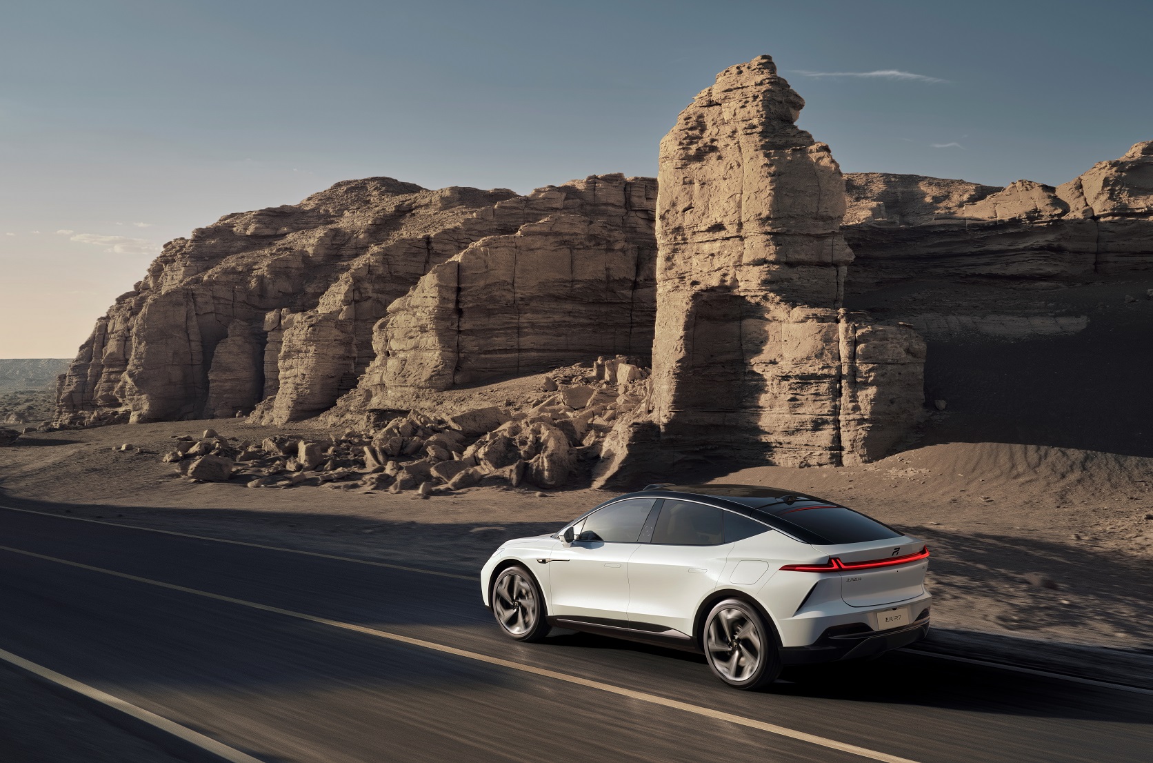 飞凡r7智驾版多少钱,飞凡r7车型智驾配置