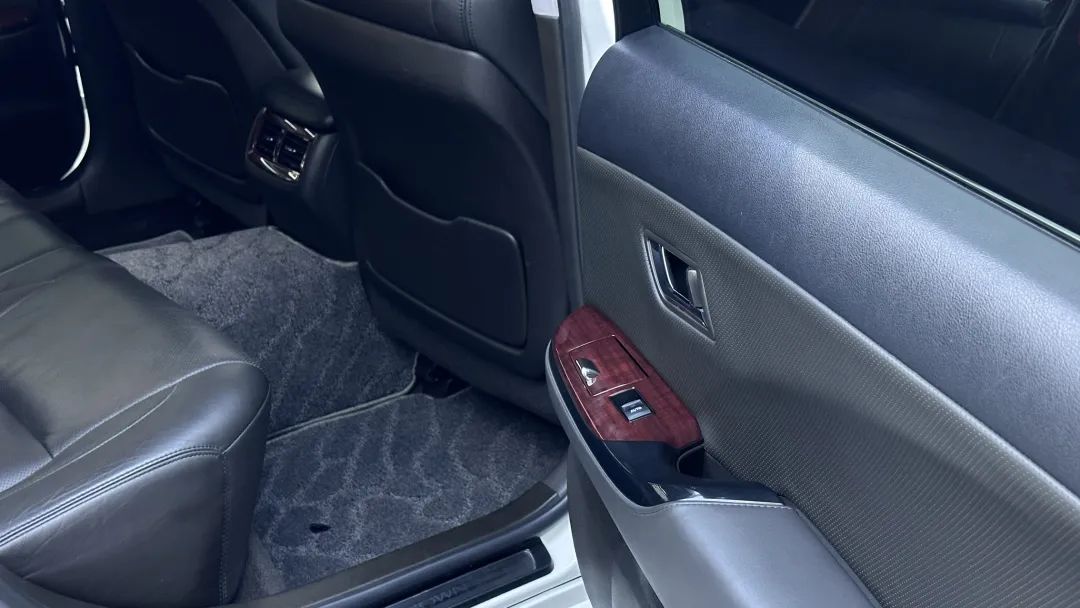 13代半皇冠底盘松散回炉重造,十三代皇冠彻底整备