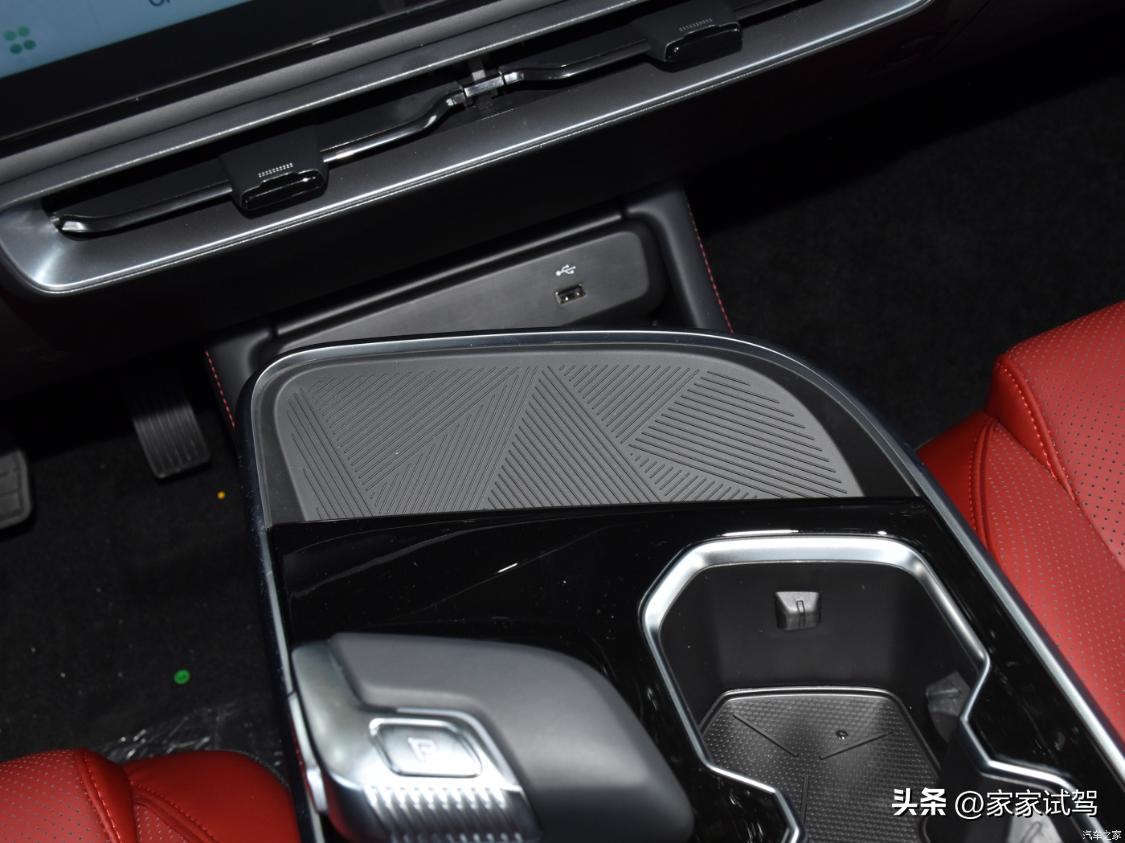 北汽魔方suv试驾视频,北汽魔方哪款车值得买