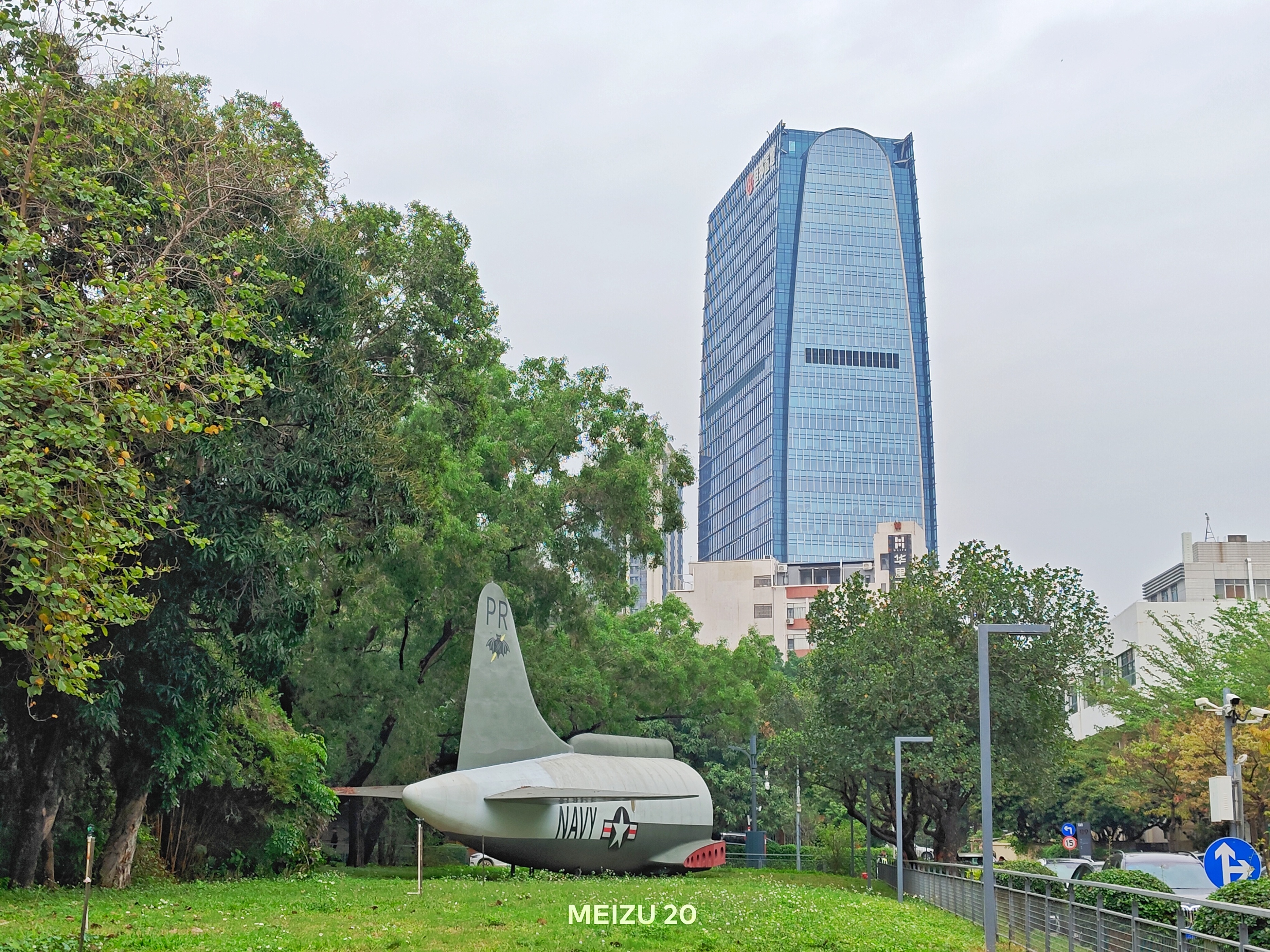 聊聊你的魅族20系列使用感受,魅族20使用后总结4个优点3个缺点