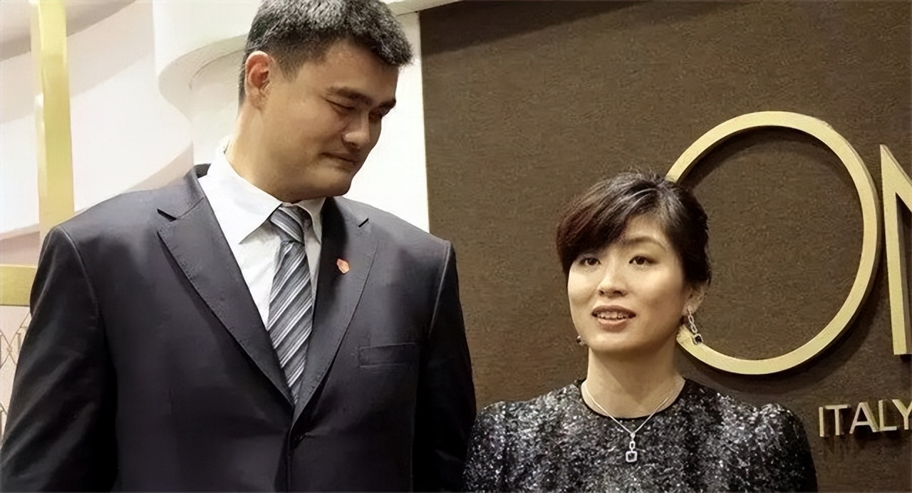 姚明和叶莉年龄,姚明与妻子叶莉