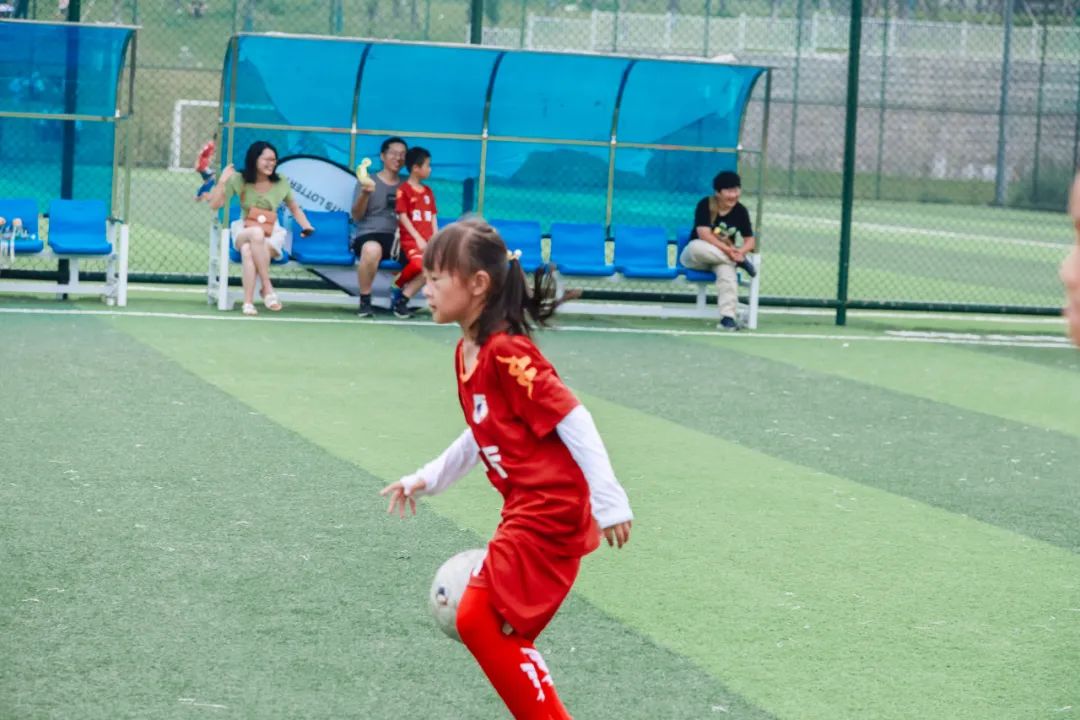 足球嘉年华内容,嘉年华快乐游戏