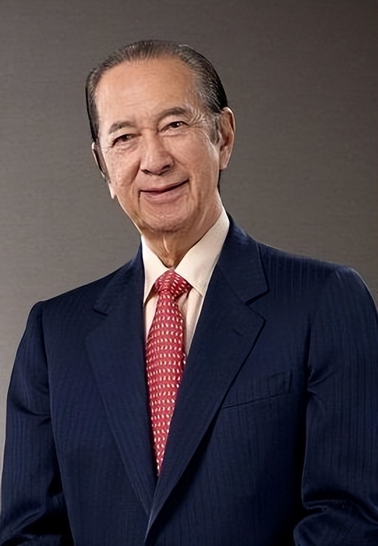 何鸿燊四太最后结局,何鸿燊死后蓝琼缨来送别了吗