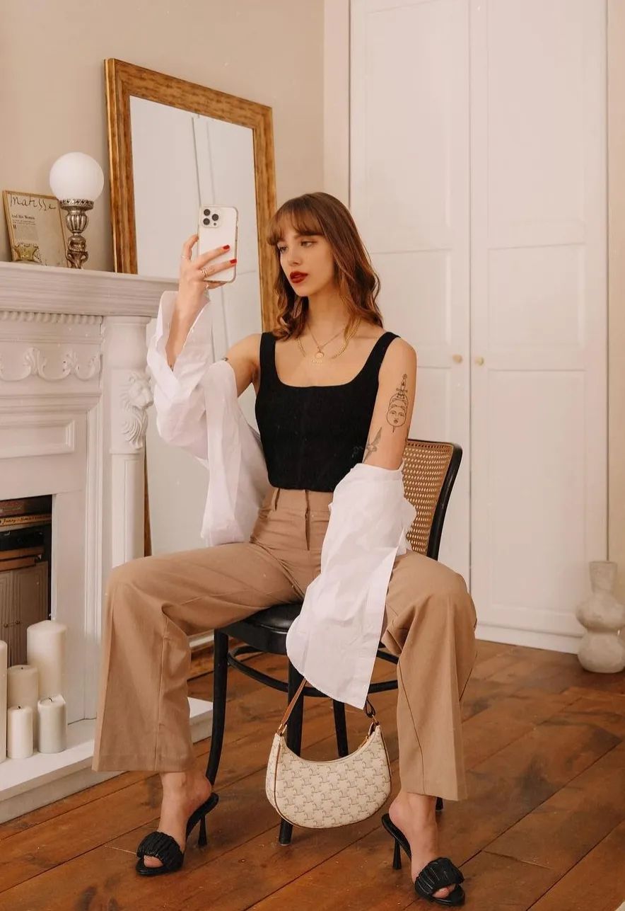 别人说你胸大显胖怎么回击,当朋友说自己胸大显胖