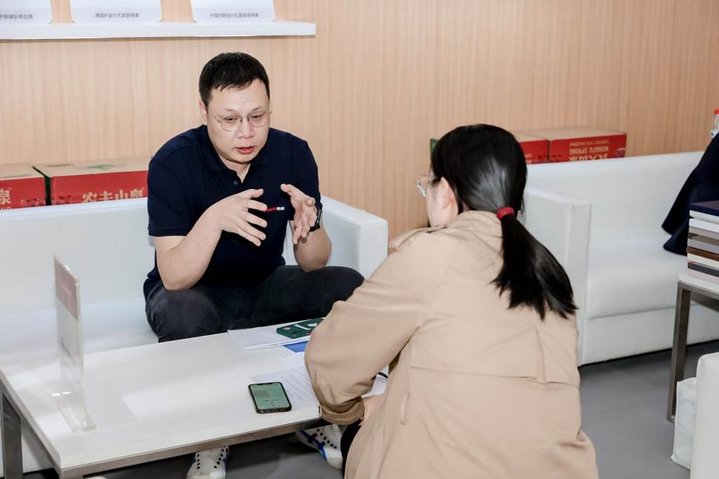 德意大风压油烟机发布,德意大风压油烟机新品