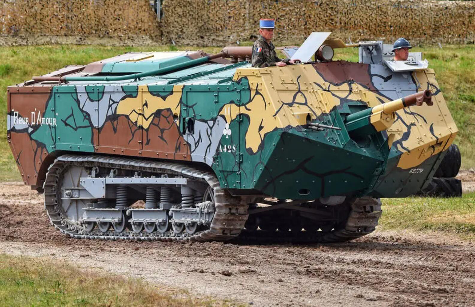 德国一战坦克装甲车,一战坦克大盘点