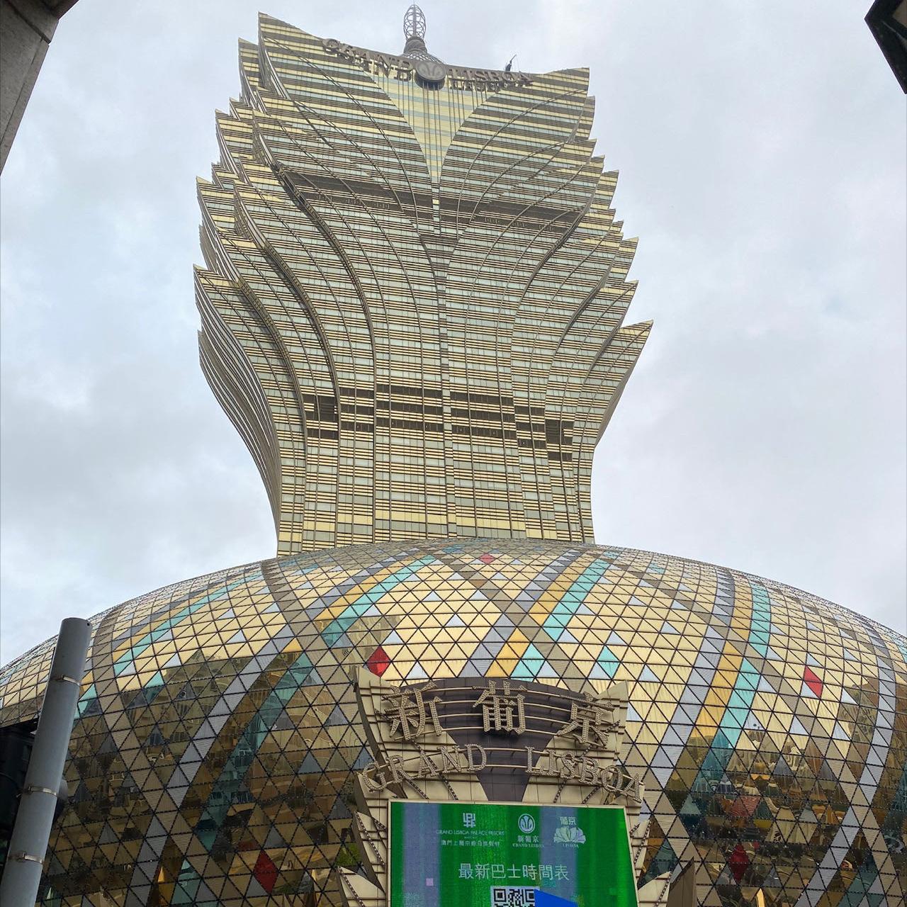 偷渡境外赌博案例,组织偷渡跨境赌博判几年