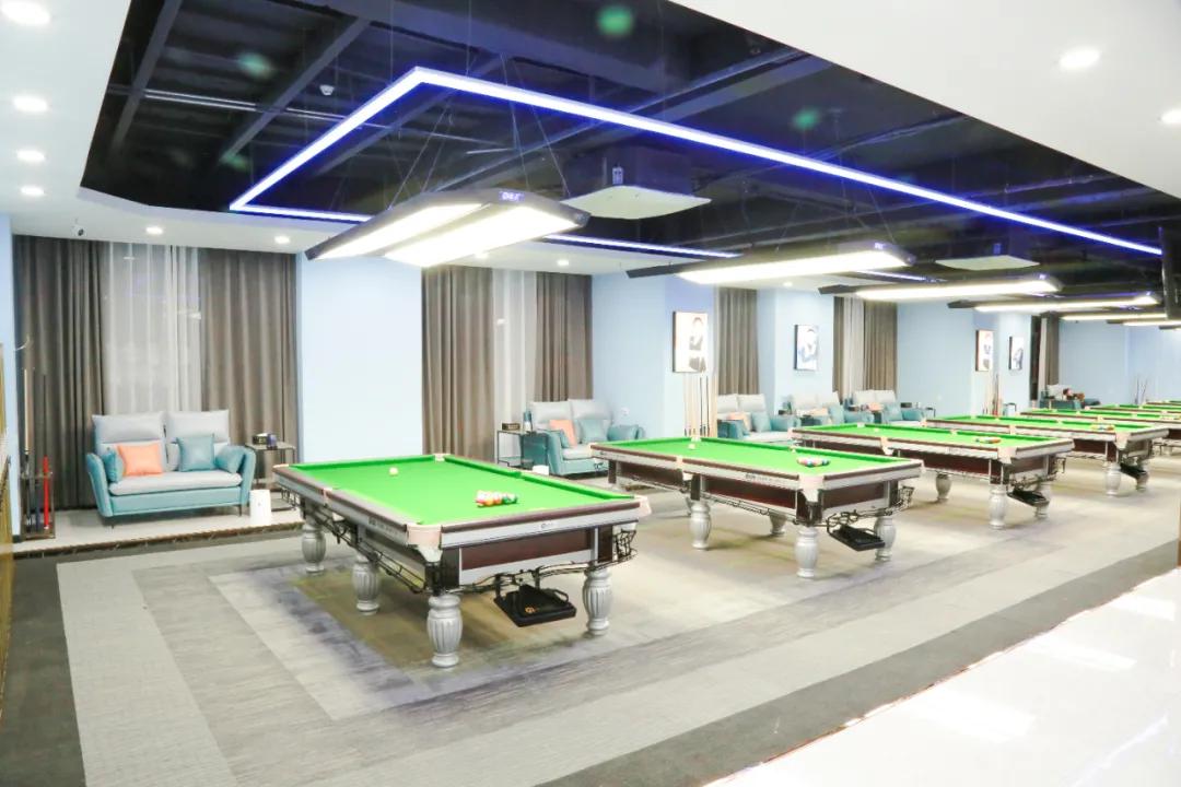 新人限免，壕派充送！玩“追分”，就来这家追分璟点台球俱乐部