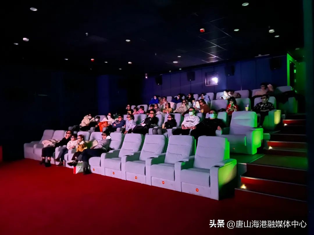 影院火爆,海港万达电影院