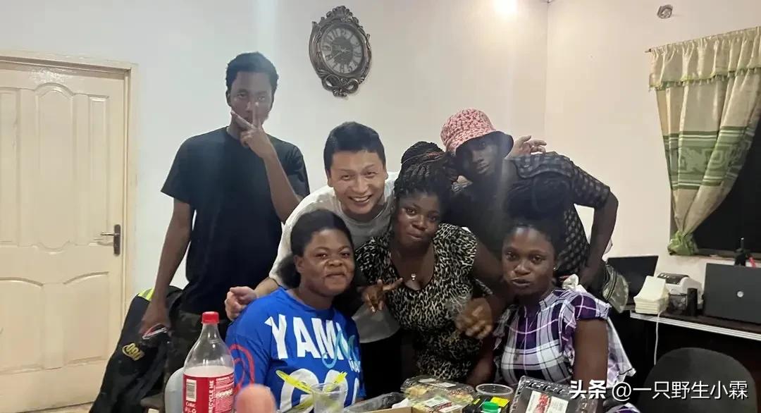 我90后,大学休学,意外到非洲年赚100万,如今开公司人生开挂了