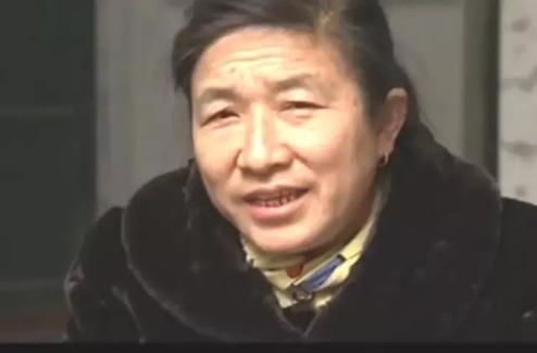 20出头未婚生子后与男方失联12年,网恋对象是房东的儿子后续