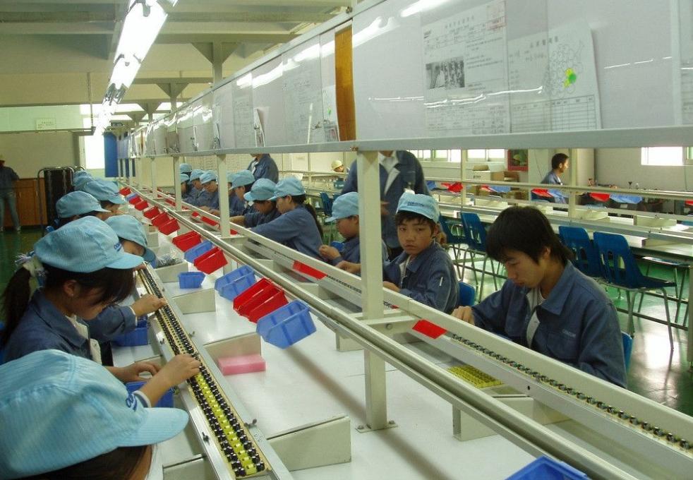 用工荒为什么工作还不好找,我国三大行业出现用工荒月薪过万