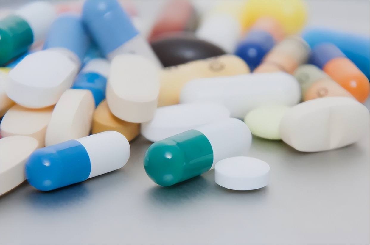 女性长期泡水里有什么危害,女人长期在水里洗衣服会得病吗