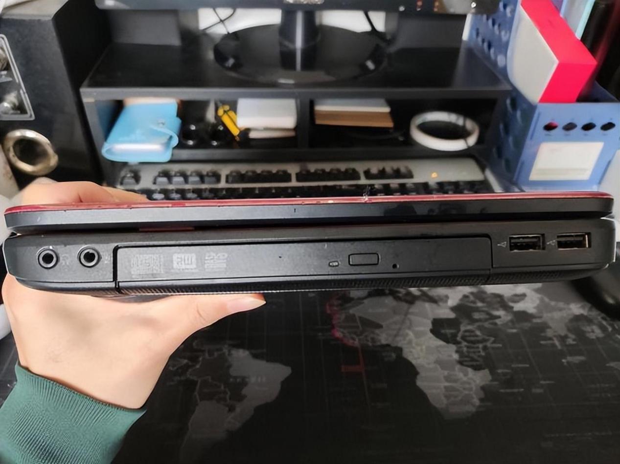 笔记本电脑各种接口详解,type-c电源接口的笔记本电脑