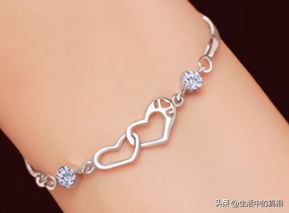 银饰不贵还有假的,银饰很便宜但是不让试戴