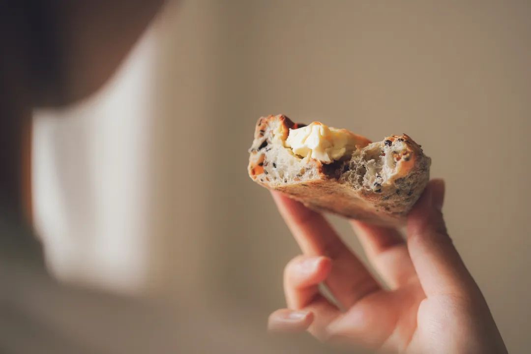 有哪些推荐的好吃又便宜的面包,ole超市面包必买清单